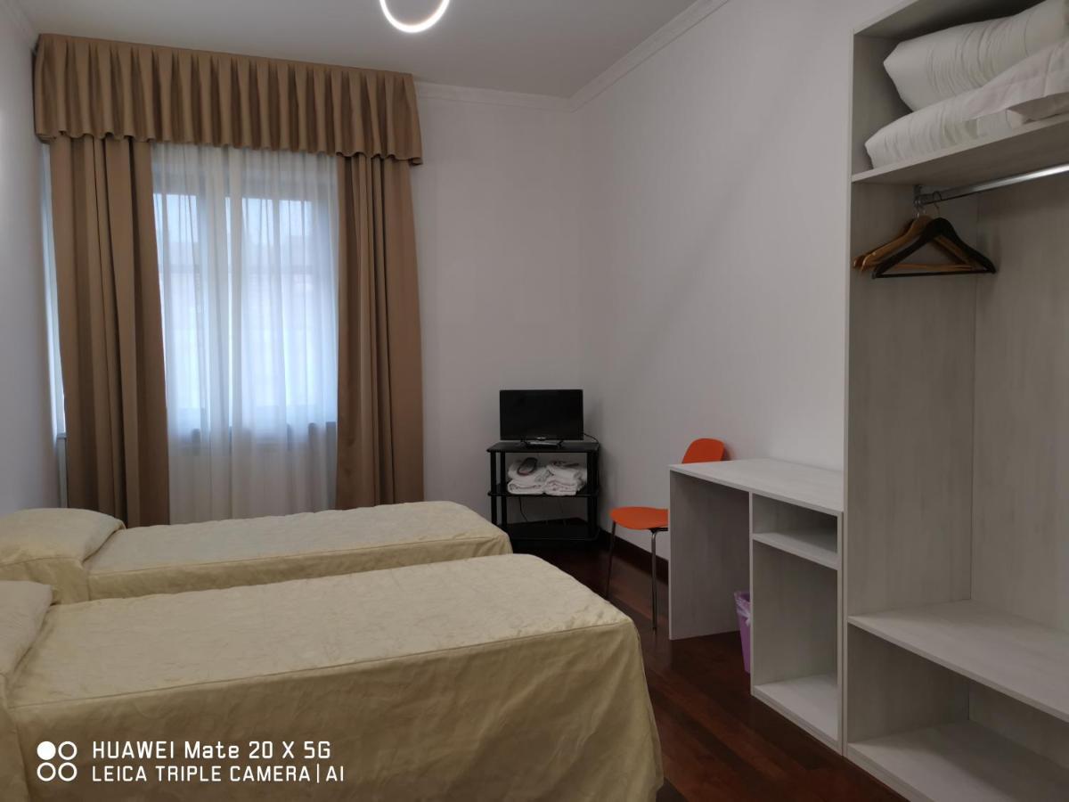 Guesthouse Central Station Group - Via Sammartini 15 Milan Luaran gambar