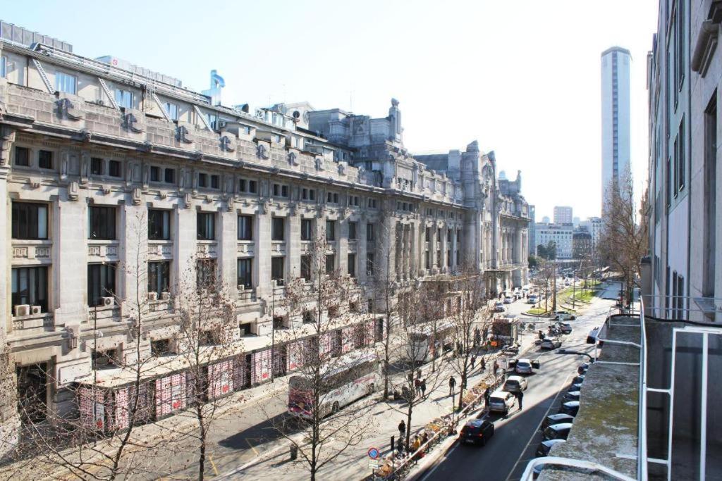 Guesthouse Central Station Group - Via Sammartini 15 Milan Luaran gambar